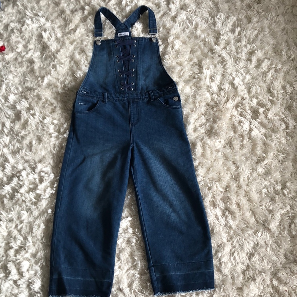 CApri Epic Threads Jeans